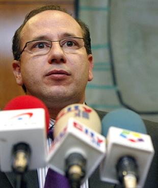 2007022179alcarazdentro.jpg