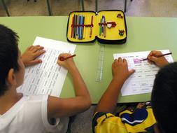 El Supremo obliga a la Generalitat a ofrecer educaciÃ³n en castellano en los colegios pÃºblicos | YOLANDA CARDO