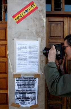 ETA amenaza al vecino de Lazcano