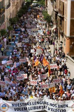 Imagen de los participantes en la manifestaciÃ³n