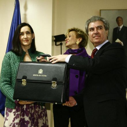 angeles-gonzalez-sinde.jpg