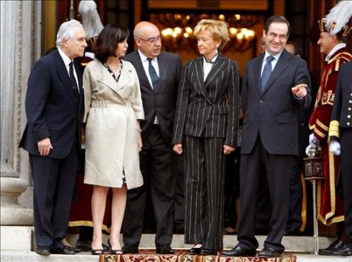 Ampliar la foto DÃ­var, Casas, Rojo, De la Vega y Bono en el Congreso | EFE